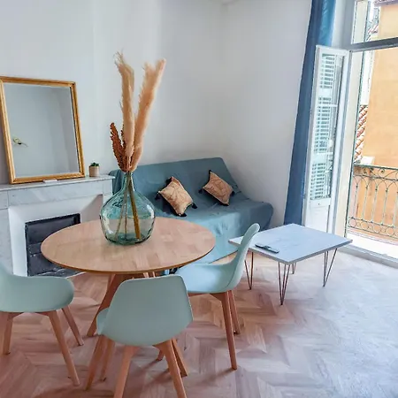 Lumiere Doree Apartment *